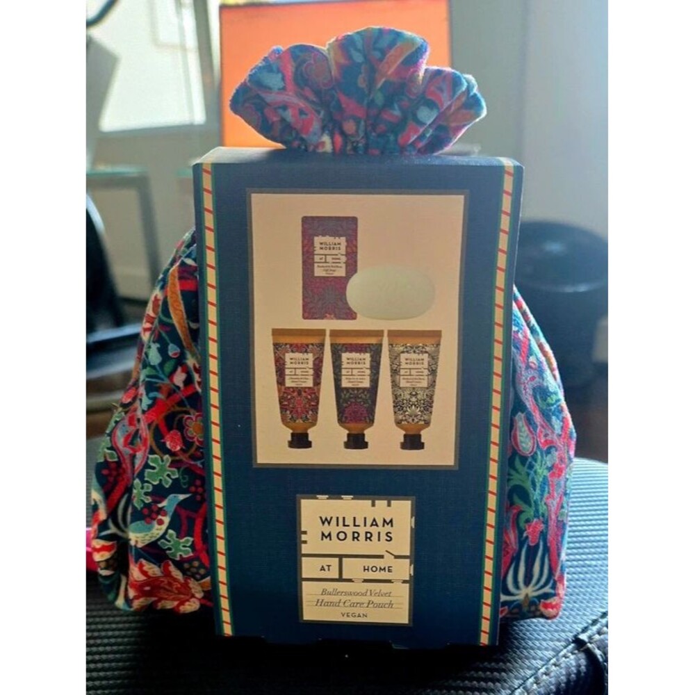 William Morris velvet gift bag NWOT